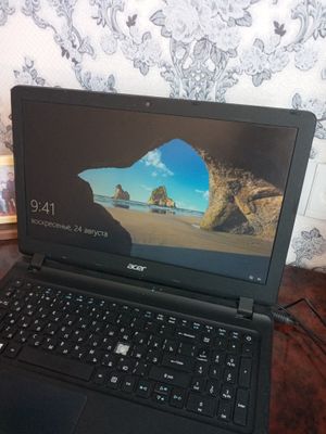 Noutbook acer(windovs 10)intel inside