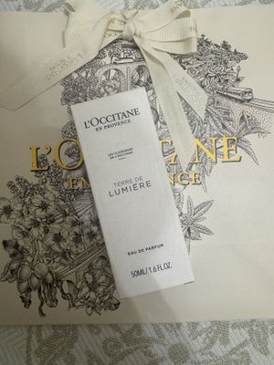 Духи l’Occitane, eau de parfum. Terre de lumierre.