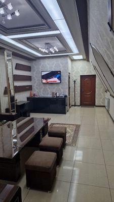 Чиланзар Аль Хоразми круг 60м² 2этаж 2комнаты 1линия Юр адреса 24/7