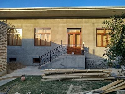 Toshkent shaxr olmazor tumani uy sotladi