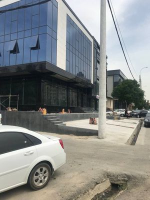 Бадамзар отдельно стоящее здание 4 уровня под любой вид Деятельности