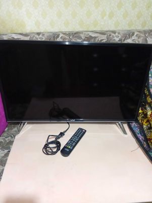 Продам телевизор artel TV LED 32AH90G