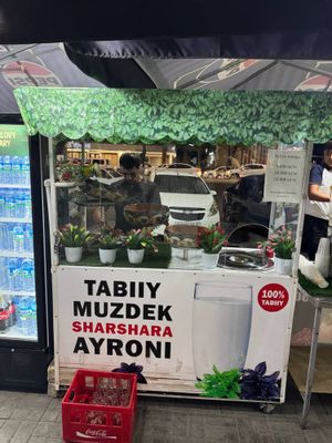Sharshara ayron aparati sotiladi 80 litrli qozon muzlatkichli