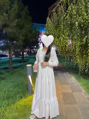красивое белое платье