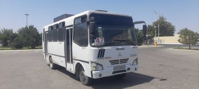 Исузу афтобус np 37