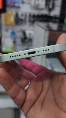 Iphone 12 Holati yangidek
