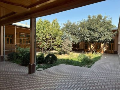 Yunusobod uchaska tarsavoy 2 tarafi kocha 24×22 m