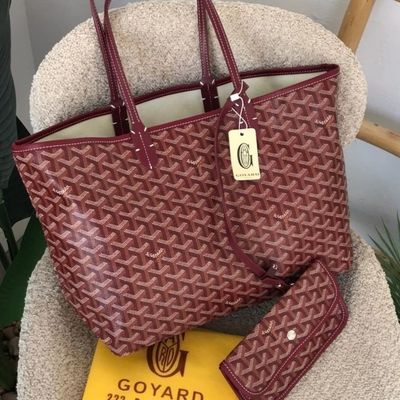 бардовая сумка GOYARD