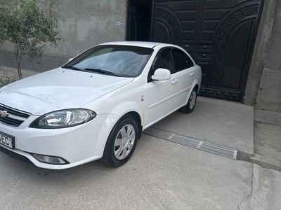 Продам свою машину Gentra