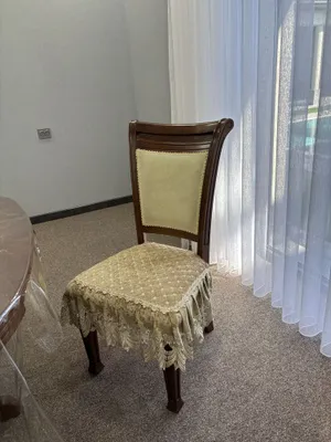 Stol stul gastiniy (etiqod)