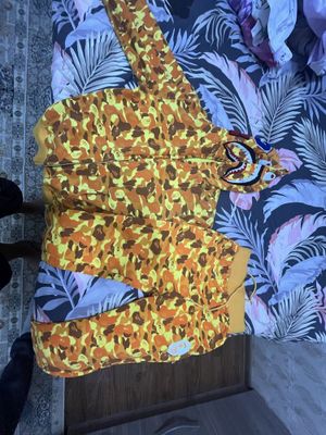 Новое худи BAPE Shark Style – жёлто-оранжевый камуфляж, размер L