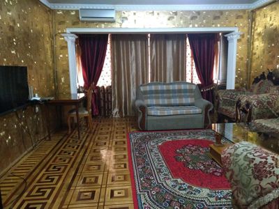 For rent 2 bedroom Aybek metro station. Ground floor. Long term stay