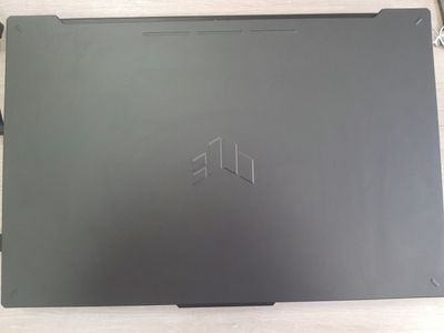 Продаётся игровой ноутбук ASUS TUF Gaming FX707