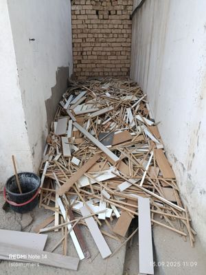 Apilka va otin sotiladi