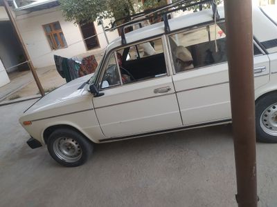 Jiguli Lada yili 2000