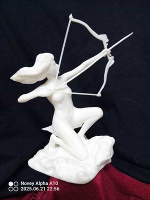 статуэтка ЛУЧНИЦА , 15 см