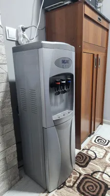 Кулер для холодной и горячей воды Agat