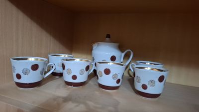 Кофейный сервиз с 6 чашками Состояние отличное