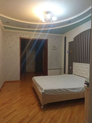 Метро Тинчлик Банковский дом с терассой