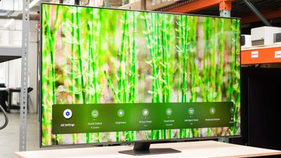 Телевизор Neo QLED Samsung QE-65QN90C 65" Вьетнам 2 goda garantiya