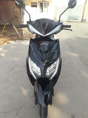 Скутер Largomotors