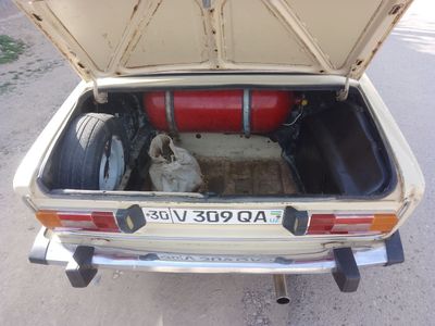 Juguli sotiladi 2106