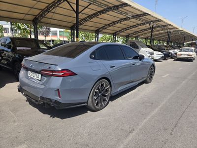 Bmw i5, 35L full navarot