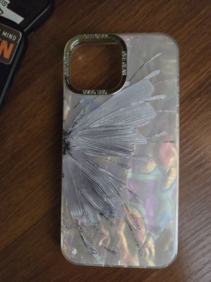 Чехлы на iPhone 12 pro
