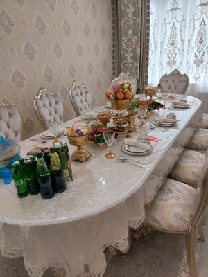 гостиные стол стулья