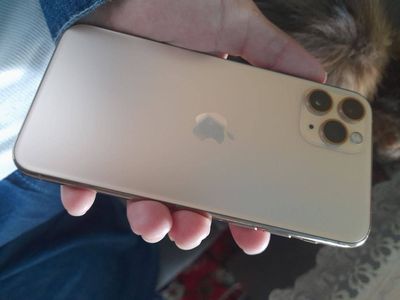 Iphone 11 PRO сотилади