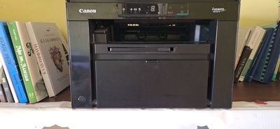 Принтер сотилади. Ҳолати яхши. Canon 3210