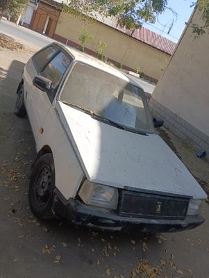 автомобиль ЗАЗ Таврия