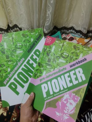 English Kitoblar