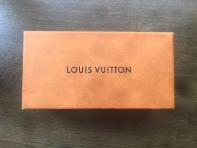 Коробка LOUIS VUITTON