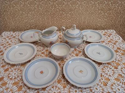 Фарфоровый сервиз (СССР, винтаж)