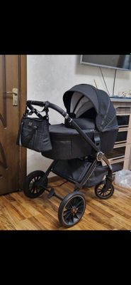 Детская коляска 3в1