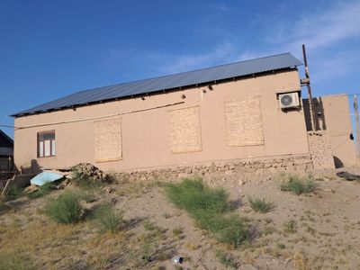 Боз ауыл Едил жайык 154 жай сатылады.