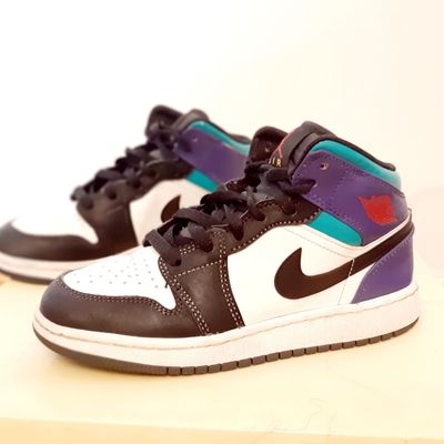 Кроссовки Jordan оригинальные б/у