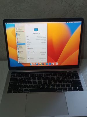 Macbook pro 2017 13 inch 8/256 sotiladi