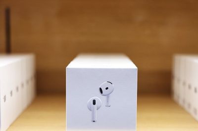 Супер новинка! Apple AirPods 4