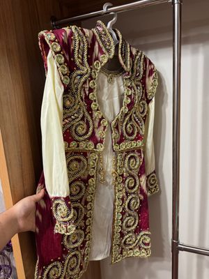 Тройка атласовая