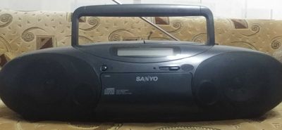 Sanyo MCD - Z65F (K)