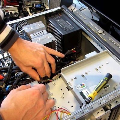 Берем большие объемы организации и компьютерные клубы