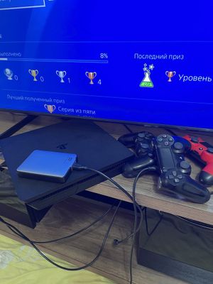PS 4,500 GB новый