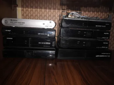 Спутниковые ресиверы 9 штук за 200 тысяч