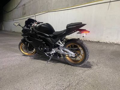 Yamaha R3 400 kub