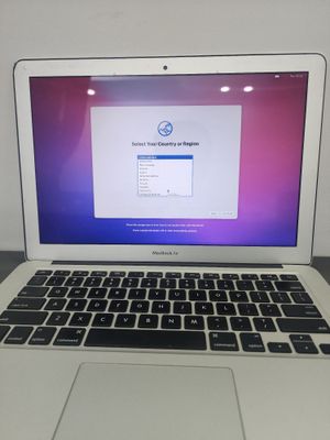 Macbook Air (Ideal)