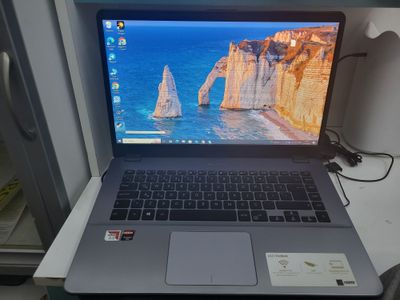 Продается ноутбук asus vivobook