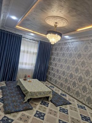 Продается 1/1/5 Кадышева. Магазин Россия
