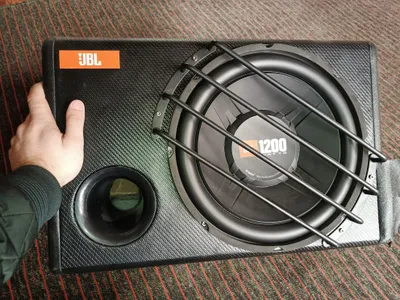 активный сабвуфер Регистон